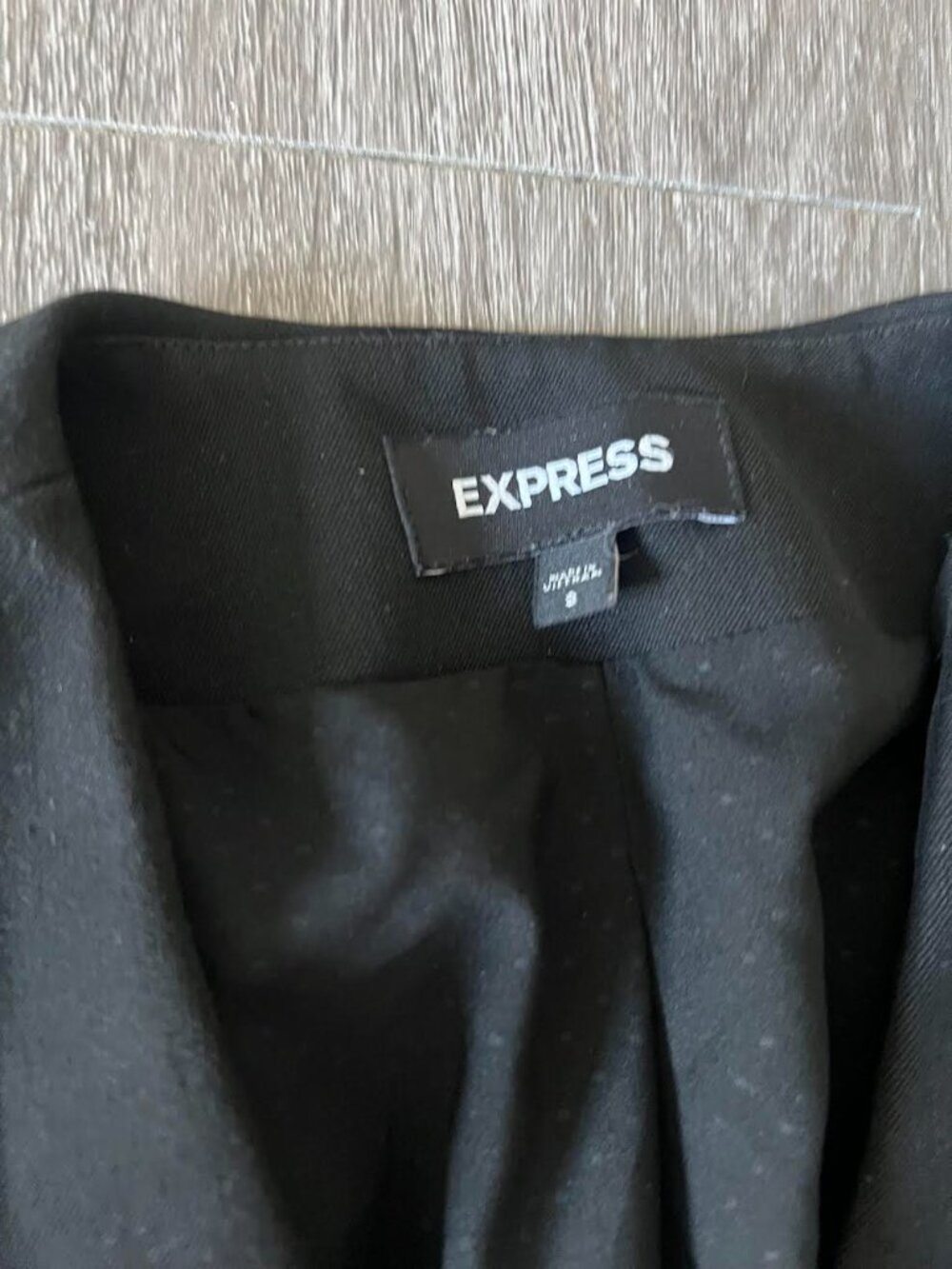 Express Black Blazer and Skirt Set Size 8 - Picture 4 of 4